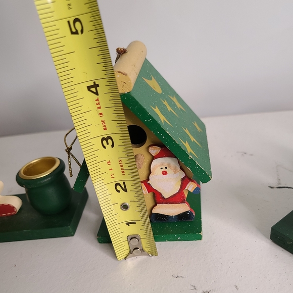 2 - Vintage Wooden LOVE Candle Holder 1- Santa front of house Christmas theme - Picture 5 of 10
